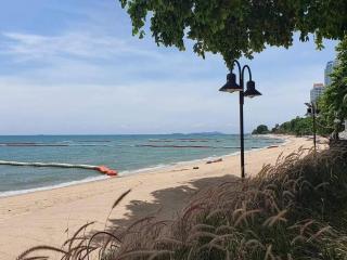 Zire Wongamat Condo - 6