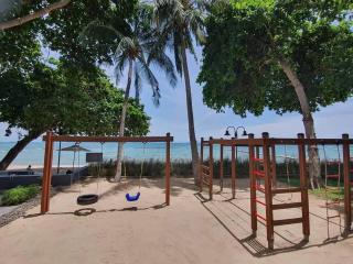 Zire Wongamat Condo - North Pattaya - 1