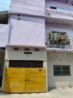 Sainik Homestay - - 0