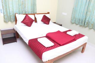 Hotel Starlight Chennai near DLF,L&T,Miot,Tradecenter,Ramachandra medical coll - Chennai - 5