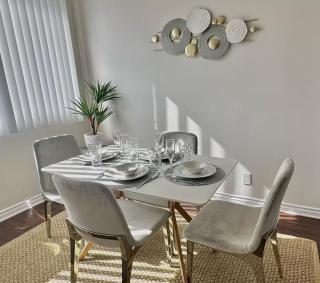 Beverly Luxe I 2Bed 2Bath I Pool I Jacuzzi I Gym I Parking - Los Angeles - 4