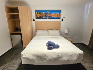 Econo Lodge Rivervale - Perth - 3