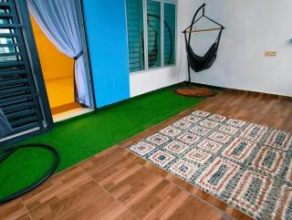 Senai three storey landed 14pax 5BR near airport - Kampung Seelung - 4