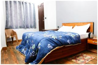 HOTEL PREMIUM PITSTOP Near Railway Station Best HOTEL IN DARJEELING - Darjeeling - 0