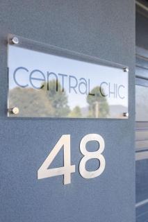 Central Chic - 8