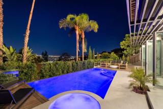 LA Reserve by Stay Awhile Villas - Los Angeles - 0