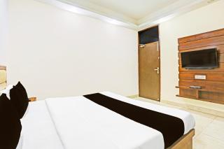 Super Hotel O Gurgaon Old Town - Gurgaon - 2