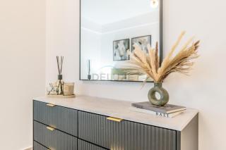 City View 2BR Just Steps from the Mall, Roxana Residence B, Jumeirah Village Circle by Deluxe Holiday Homes - 4