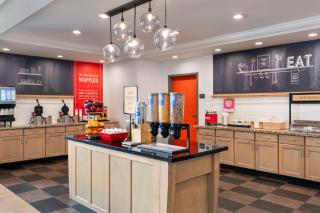 Hampton Inn & Suites Dodge City Boot Hill Casino - Dodge City - 2
