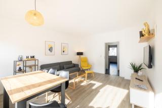 Wohnglück - Moderne renovierte Ferienwohnung in Strandnähe für 5 Personen - Wilhelmshaven - 0