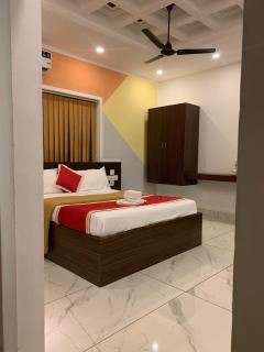 Adi Deva Inn - Guruvayoor - 4