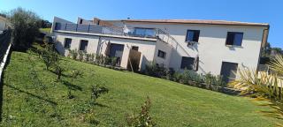 Doume et Coco T1 30M2 Vue mer - 9