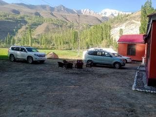 Lake Lodge Phander - - 5