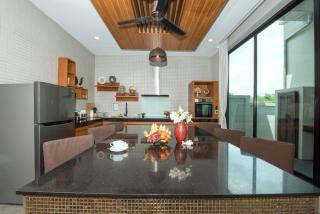 Narintara - Private 4-Bedroom Pool Villas with Free Tuk-Tuk to the beach - 2