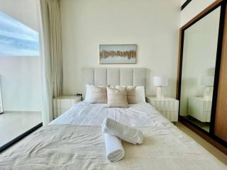 Stylish 1br In Jvc Balcony, Pool & Free Parking - 4