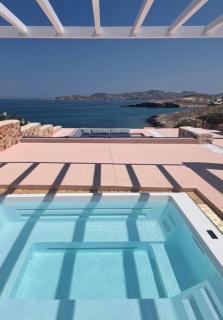 In Paros, fantastic waterfront villa - Parikia - 9