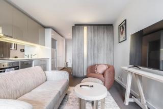 Upper West Side Studio - near Southern Cross Stn - Melbourne - 8