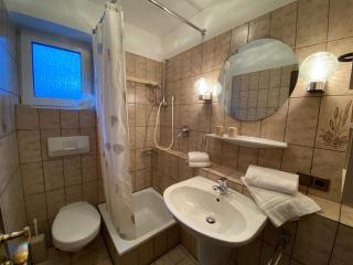 Haus Dwarslöper, Ferienwohnung 2 - Cuxhaven - 1