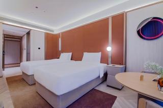 Orange Crystal Hotel, Nanjing Road Pedestrian Street, The Bund, Shanghai - Shanghai - 1