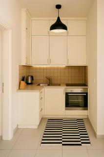 Maria Plomari Apartments - 4