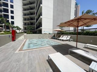 Dubai Canal and City Views 1BR, Minutes Drive to Burj Khalifa, DAMAC Zada Tower, Business Bay by Deluxe Holiday Homes - 1