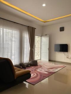 De Haus Villa Syariah Sukabumi - - 0