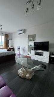 Beautiful and bright condo Kathu - Kathu - 0