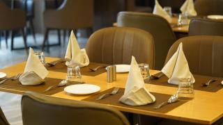 Yuturn Hotel - Jāmb - 0
