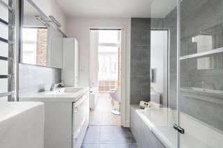 Lyon 2, Plein centre, 60m2, Place des Jacobins - 8