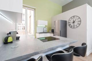 Lyon 2, Plein centre, 60m2, Place des Jacobins - 4