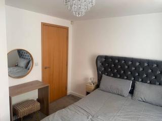 Central Liverpool Apartment - Sleeps 6 - Parking - Liverpool - 5