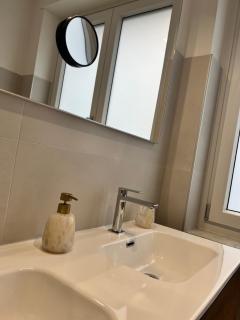 Rosa Bianca apartment - Free Parking in the historic center of Alba - Langhe - 3