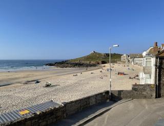 4 Crusoes - beachside apartment - St Ives - 5