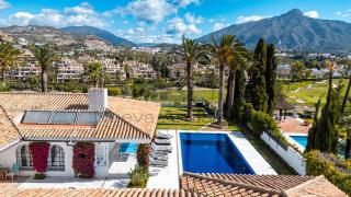 Luxury Villa on Frontline Golf - Madrid - 2