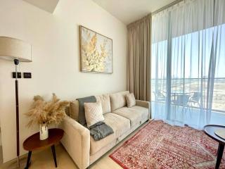 Bright 1br In Jvc Pool, Balcony & Parking - 9