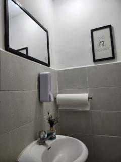 Cozy Home with Office perfect for WFH 5 mins away from SM Tanza - 4
