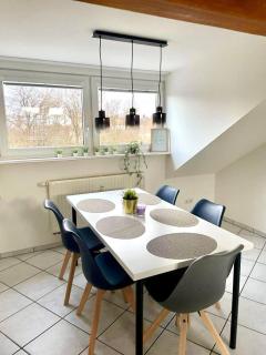 Geräumige Unterkunft für Familien und Gruppen, mitten in Zirndorf, für 8 Personen - Zirndorf - 9