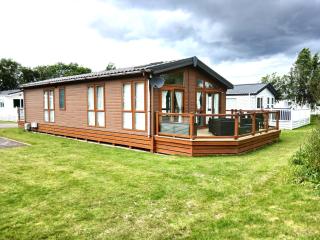 Bluebell Luxury 2 Bedroom Lodge at Southview Holiday Park - Skegness - 0