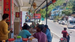 HOTEL HILL PARADIZE #Restro & Café - Mussoorie - 9