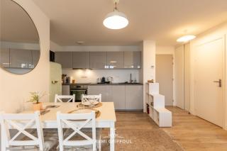 Magical Rooftop Views Historic City Center 2 guests - 9