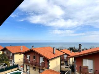 Villa, ocean view, parking, beach - - 5