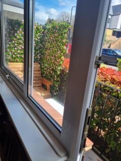 Beautiful Ground floor flat in the Heart of Rochester with balcony mobility friendly - Rochester - 5