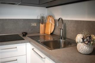 Riccione sea breeze 100m from the sea, sleeps 8 - Riccione - 8
