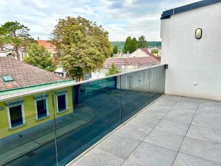 90 m2 Apartment with Balcony & Free Parking - Vienne - 8