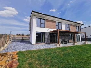 Apartmánový dom LÚČNA - Gánovce - 0