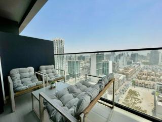 Bright 1br Jvc Balcony & Free Parking - 6