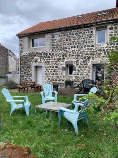 La Petite Ourse #Terrasse#Vulcania - Saint-Ours - 1
