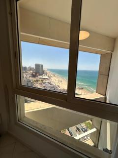 סוויטת אהבה מתוקה על הים-Sweet Love Suite on the sea - 4