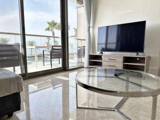 AURA -Direct Seafront 2BR-Palm - 1