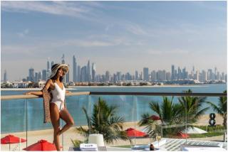 AURA -Direct Seafront 2BR-Palm - 3